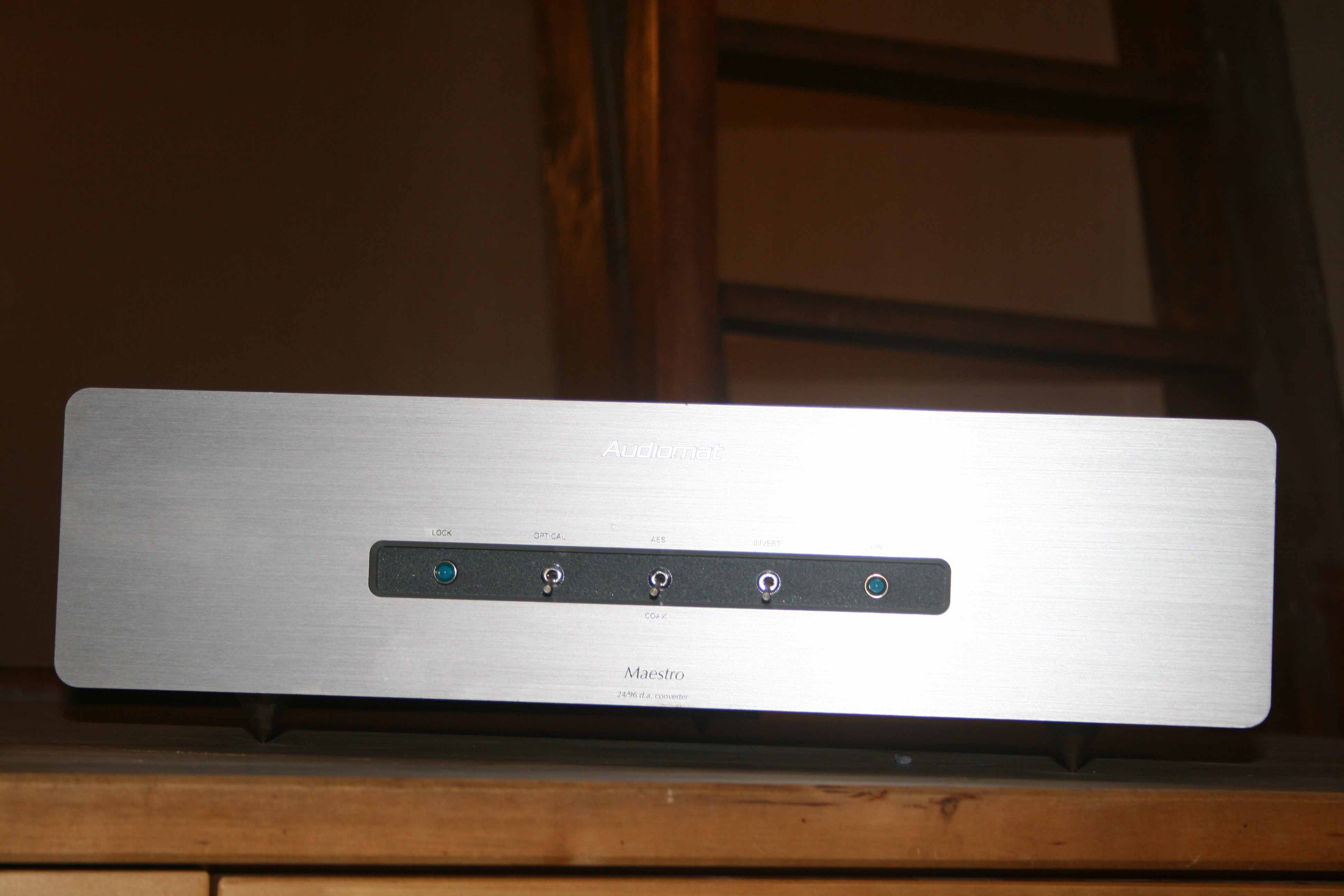 http://img.audiofanzine.com/image.php?lang=fr&identifier=id&size=normal&module=product&product_id=197899 http://img.audiofanzine.com/image.php?lang=fr&identifier=id&size=normal&module=product&product_id=197899