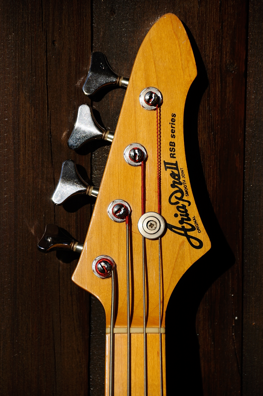 Pro II RSB Série (Standard) Original Smooth Joint Aria Audiofanzine