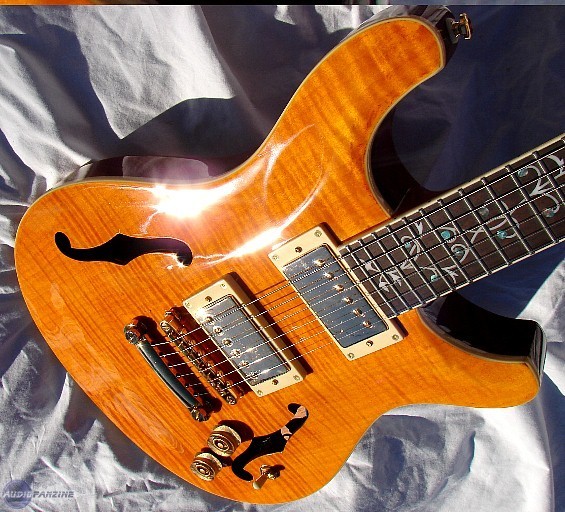 RG450 AMBER FLAME Raven West Guitar RG450 amber flame Audiofanzine