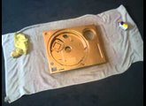 technics 1210mk2 gold spray paint job.avi