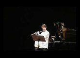 Andrea Oliva plays Borne "Carmen Fantasy"