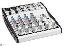 Behringer EuroRack UB802 Mixer