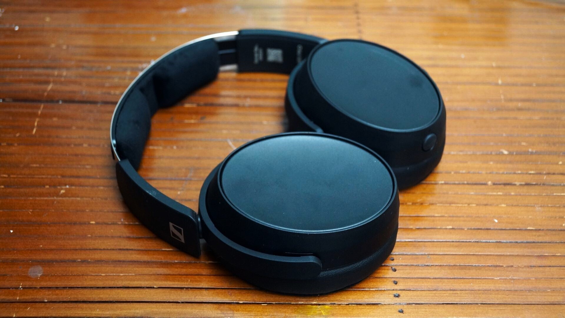 Sennheiser HD 480 PRO Plus: are these new closed-back headphones a good tool for mixing?