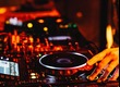How To Choose Your Ideal USB DJ Controller
