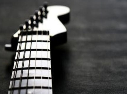 Axle Electric Guitar
 - Step By Step Guide By Bridgetypes Audiofanzine