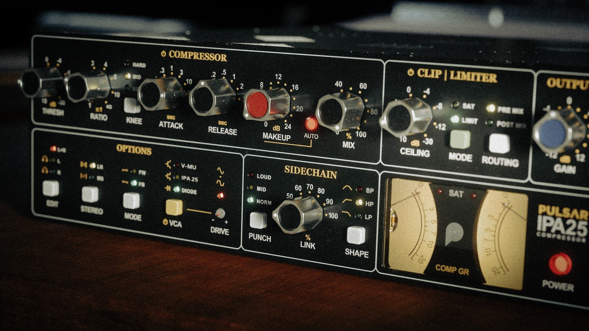 Test Pulsar IPA 25 : émulation API 2500, modes V-Mu/N-Diode, M/S, Clip ...
