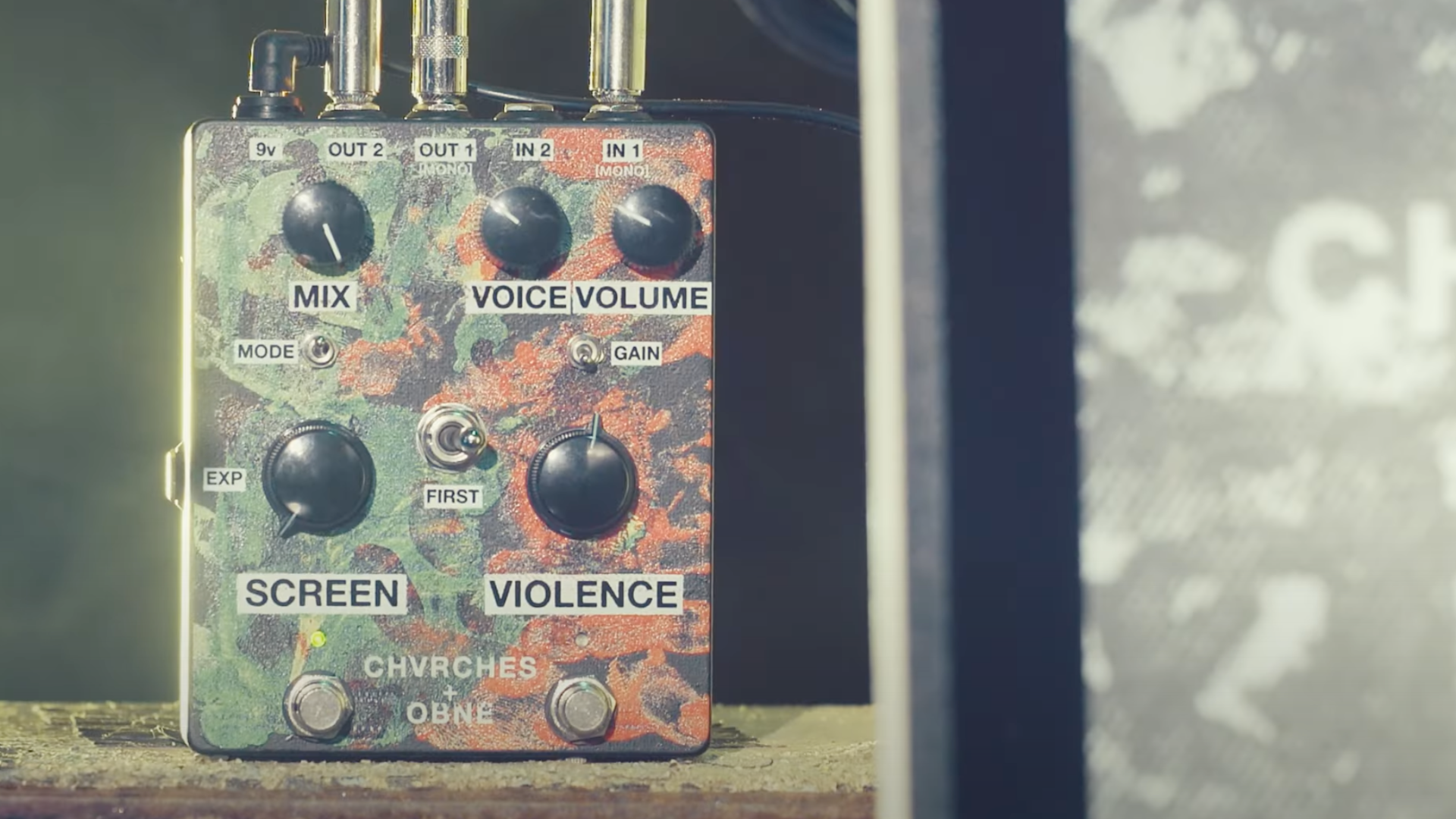 Old Blood Noise Endeavors dévoile la Screen Violence - Audiofanzine