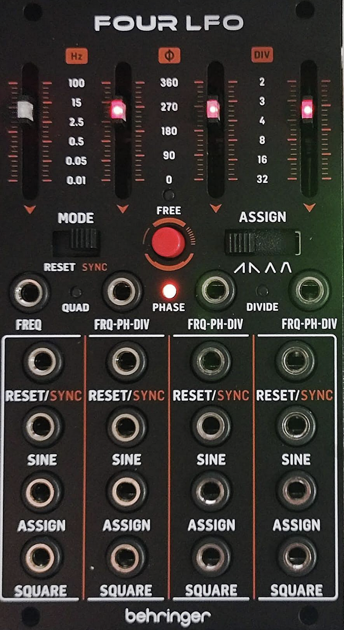 Four LFO Behringer Four LFO Audiofanzine