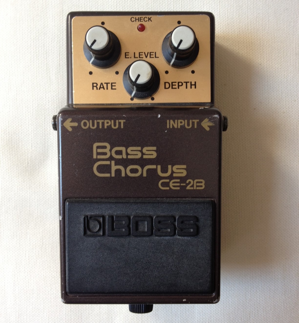 camisa bisonte De confianza CE-2B Bass Chorus - Boss CE-2B Bass Chorus - Audiofanzine
