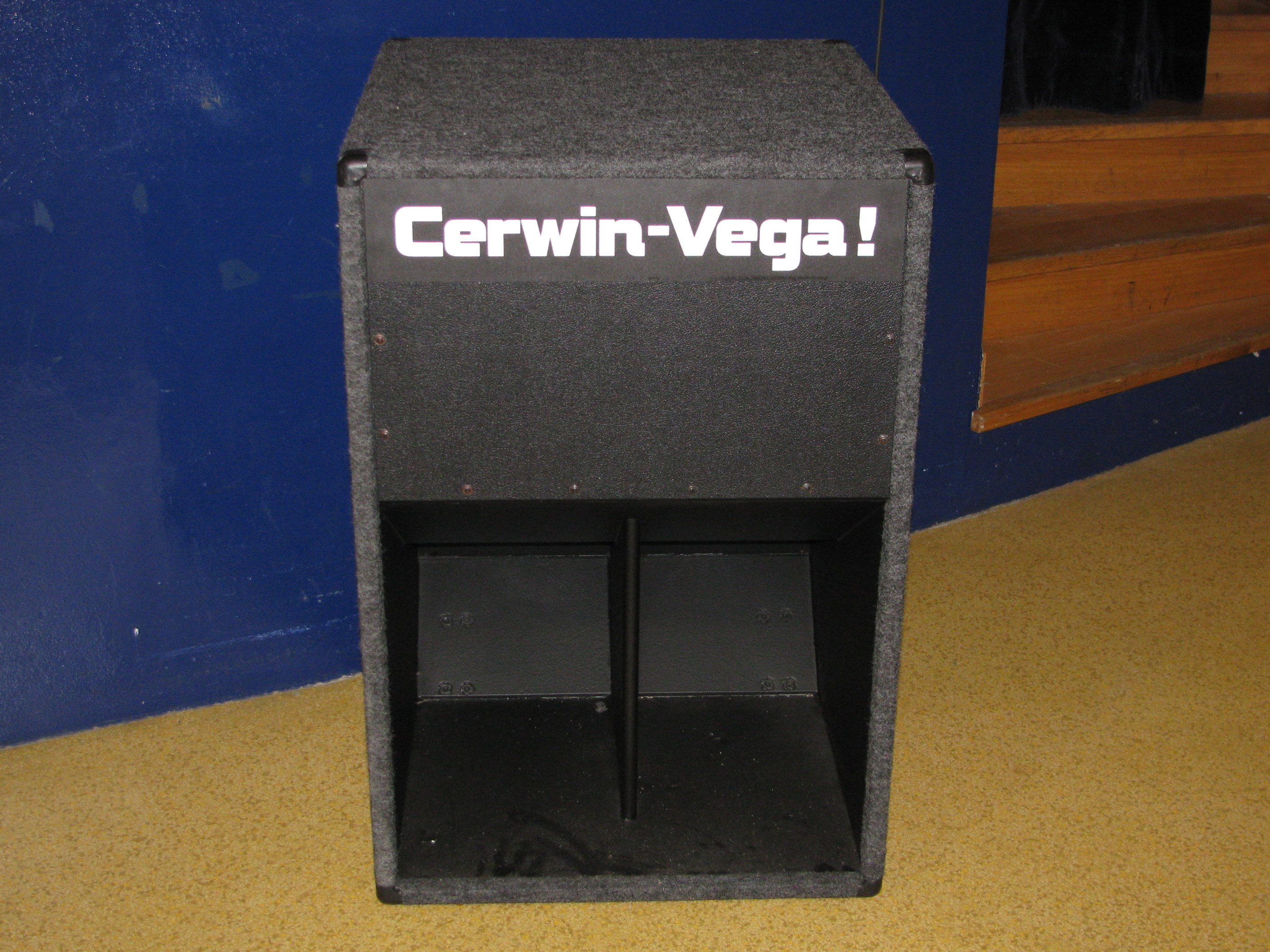 cerwin vega b36a