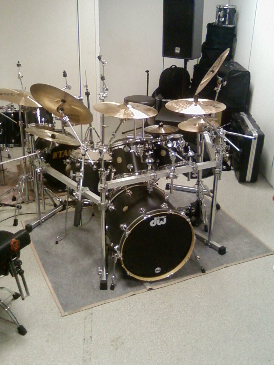 Batterie DW, Que vautelle vraiment ? forum DW Drums Satin Oil Ebony