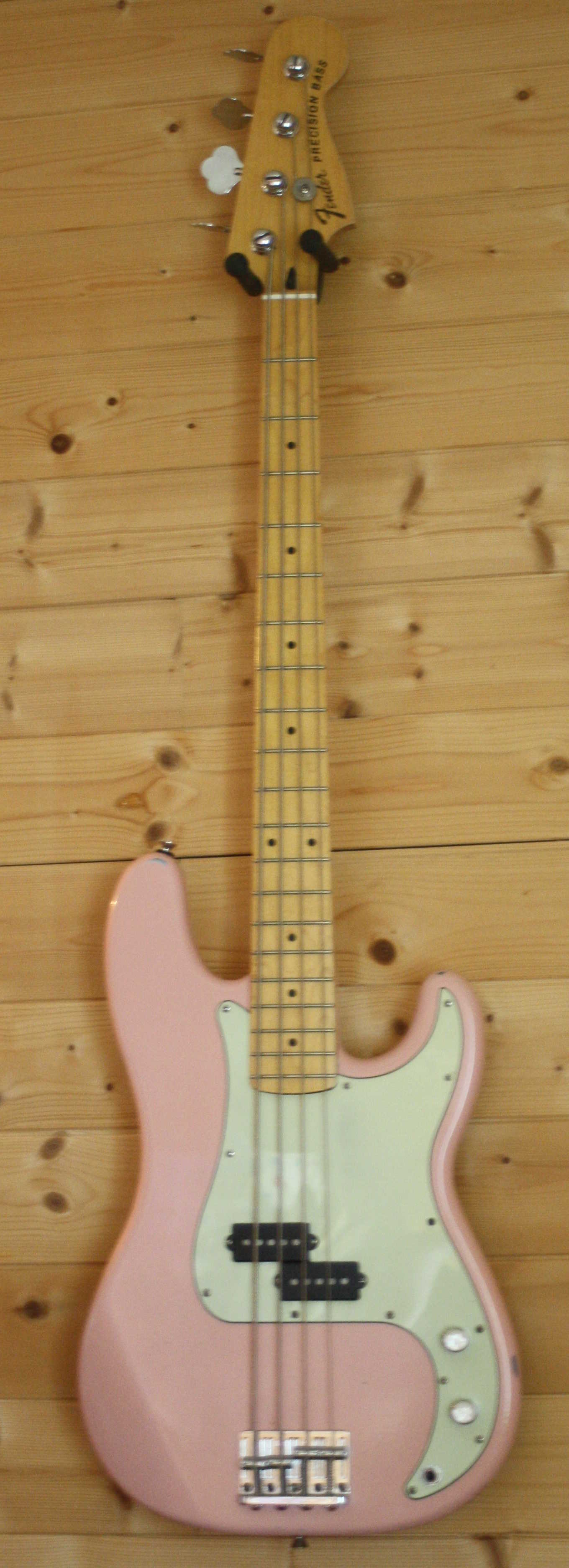 American Standard Precision Bass [1995-2000] Fender - Audiofanzine