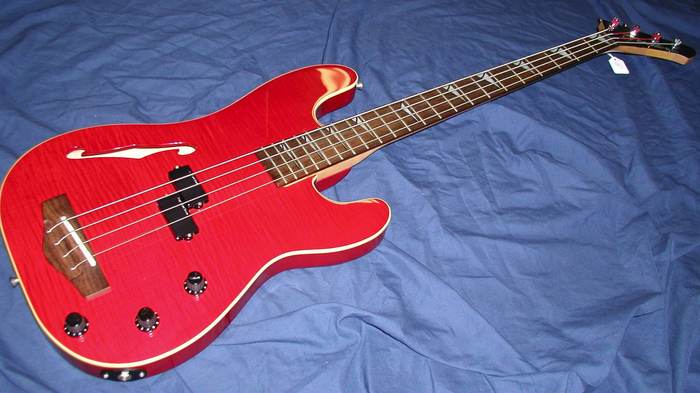 fender hmt bass