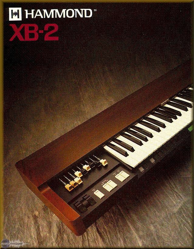 ハモンドXB2 ジャンク ケース付き - 鍵盤楽器