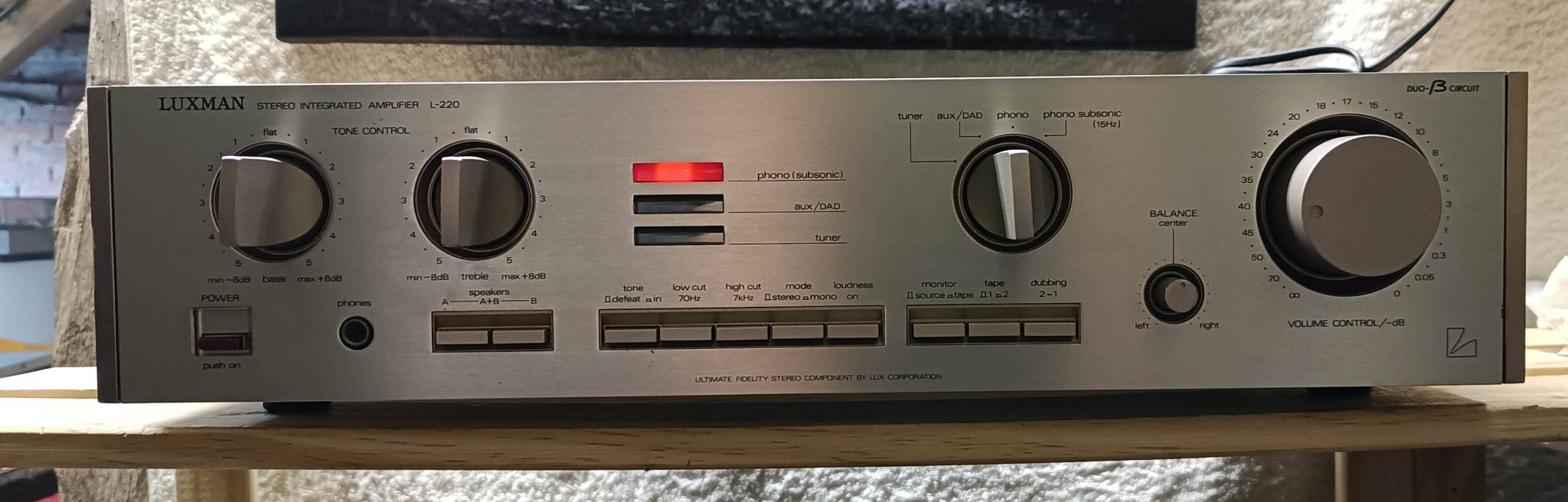Pictures and images Luxman L-220 - Audiofanzine