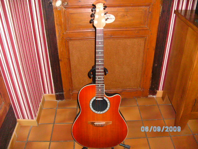 Ovation Standard Balladeer 1861 - Acoustic-electric Folk/Western