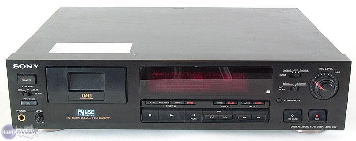 DTC-690 - Sony DTC-690 - Audiofanzine