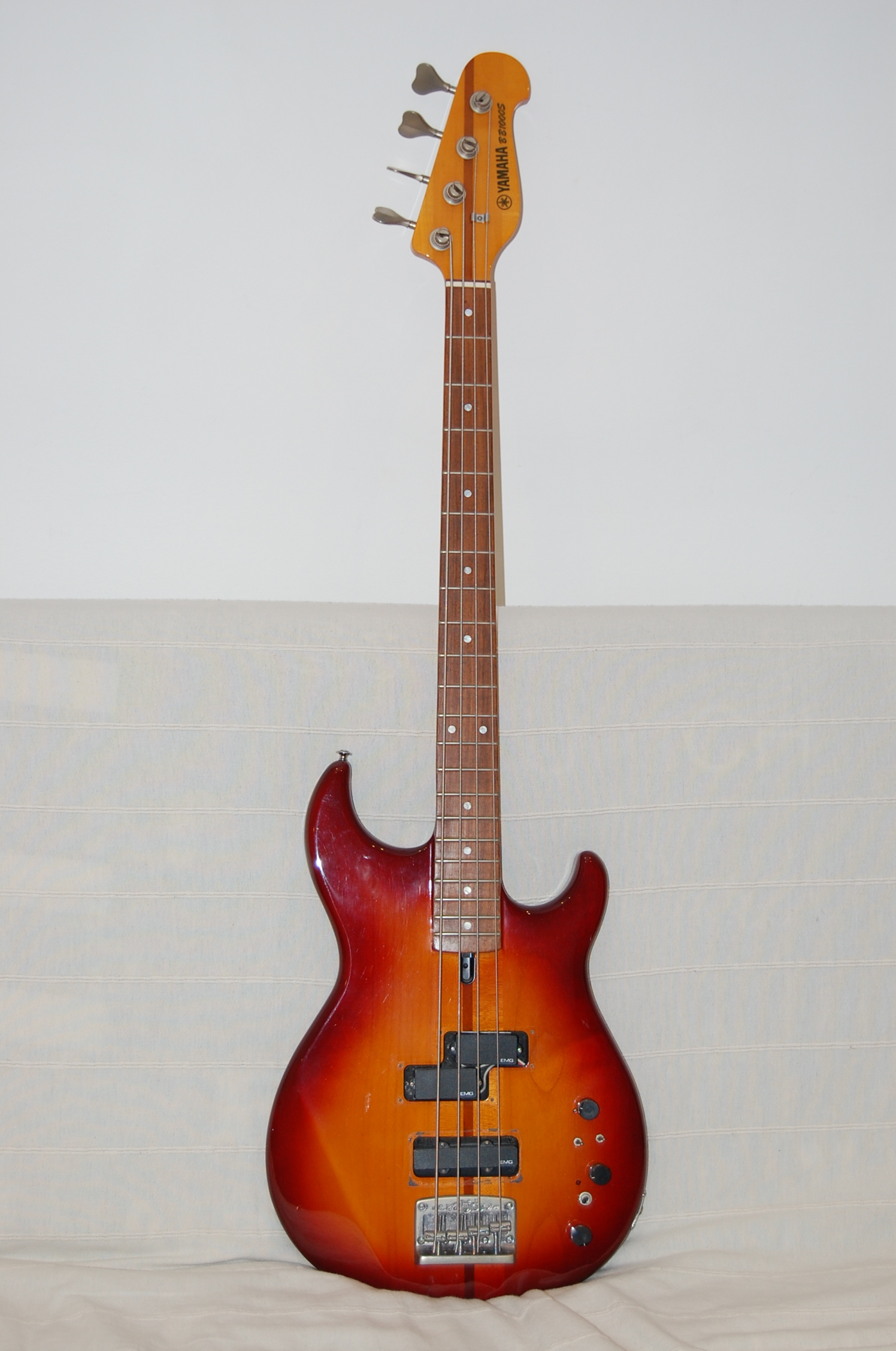 epiphone plustop pro honey burst