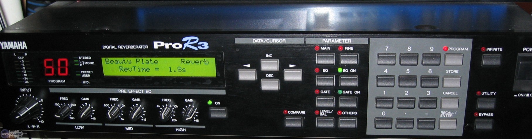 PRO R3 - Yamaha PRO R3 - Audiofanzine