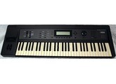 Test du Kurzweil K2000 par le mag Keyboards