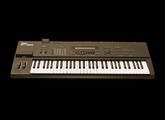 Test du Yamaha SY85 par le mag Keyboards