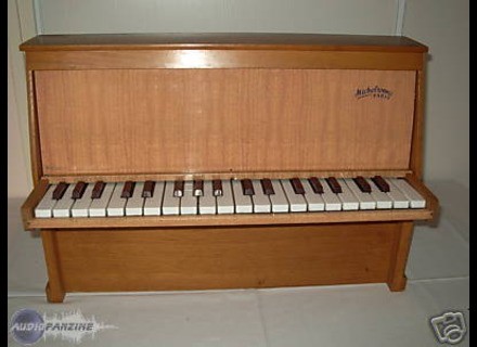 michelsonne toy piano