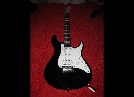 EG112C - Yamaha EG112C - Audiofanzine