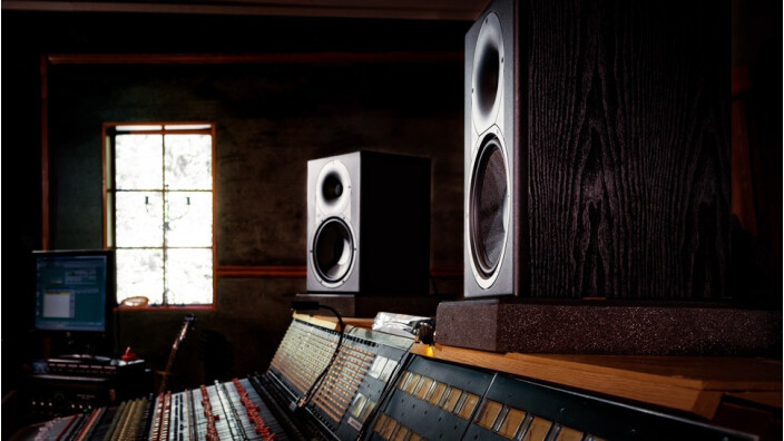 Top 8-inch active monitor speaker sets for 700€: The best 8-inch powered monitor speakers for less than 700€ per pair
