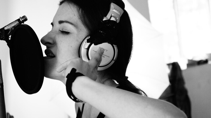How to get the best results when you record vocals: 12 Tips for Better Vocal Tracks