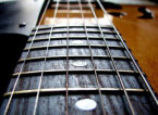 Choosing the Right Electric Guitar String Set