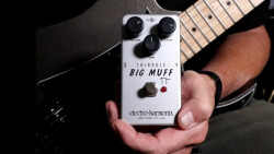 Test de la pédale Electro-Harmonix Triangle Big Muff Pi