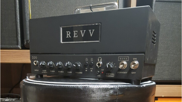 Test de la tête d'ampli guitare Revv Amplification D20 Lunchbox Amp : Ça envoie du Revv