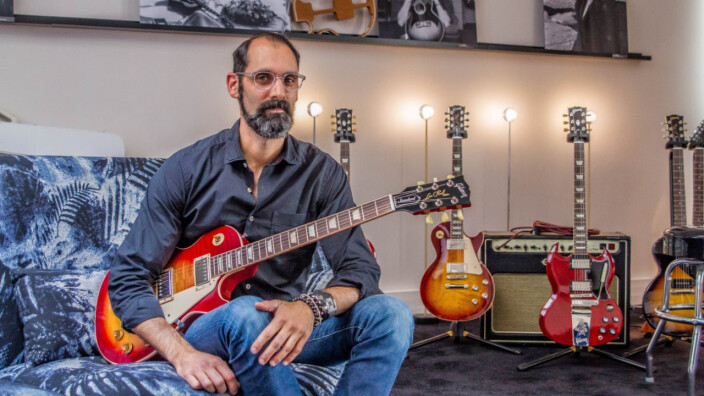 Interview de Cesar Gueikian au Showroom Gibson Paris : Cesar ne raconte pas de salade