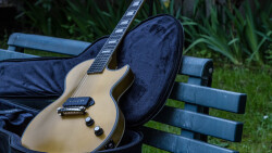 Test de l’Epiphone Jared James Nichols "Gold Glory" Les Paul Custom