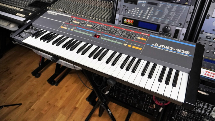 Test vintage du Juno-106 de Roland : Tube des années 80