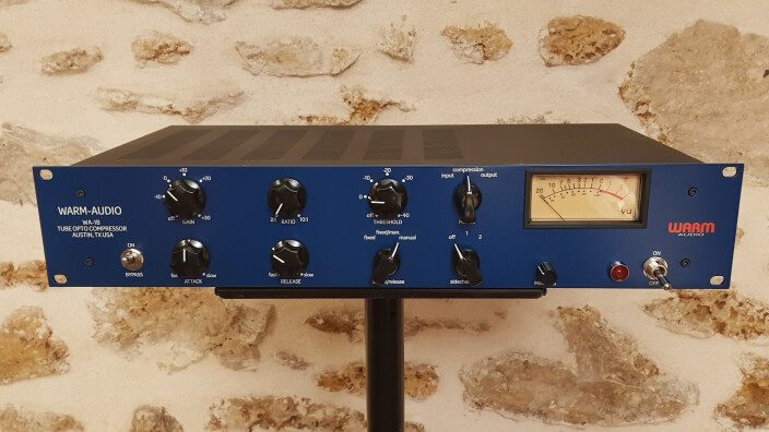 Test du compresseur Warm Audio WA-1B : Blue Power !