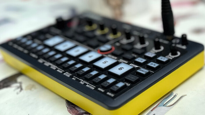 Test du Roland AIRA P-6 : Brass in pocket