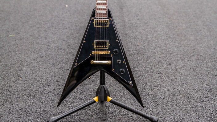 Test de la guitare électrique Jackson X-Series Signature Scott Ian King V : Born to Thrash !