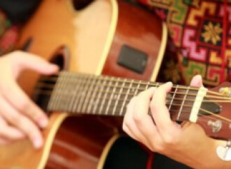 Bien déconner : le niveau du guitariste