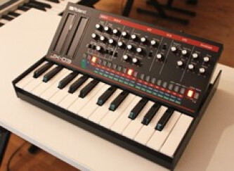 Test du JX-03 de Roland