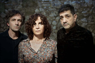 Cherche guitariste &/ou clavier pop.