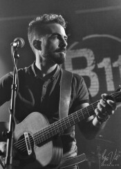 Comment progresser à la Guitare