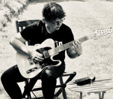 Guitariste (catégorie darone !) cherche groupe amateur intermédiaire pour reprises