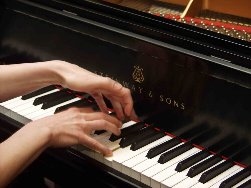 cours de piano Vincennes 25 ans d'expérience