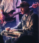 Joueur de pedal steel cherche des groupes