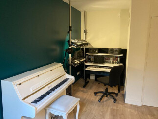 Loue studio de musique / bureau de travail Paris-Montreuil