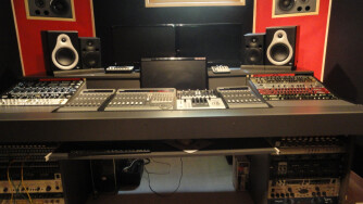 Studio Moustik - Enregistrement & Mixage à Rennes en Bretagne.