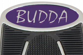 Une pédale de volume boost chez Budda