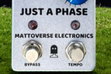 Mattoverse Electronics dévoile son nouveau phaser : Just a Phase
