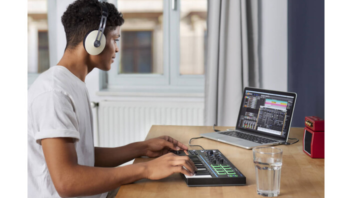 Accueillez l'Impact LX Mini de Nektar